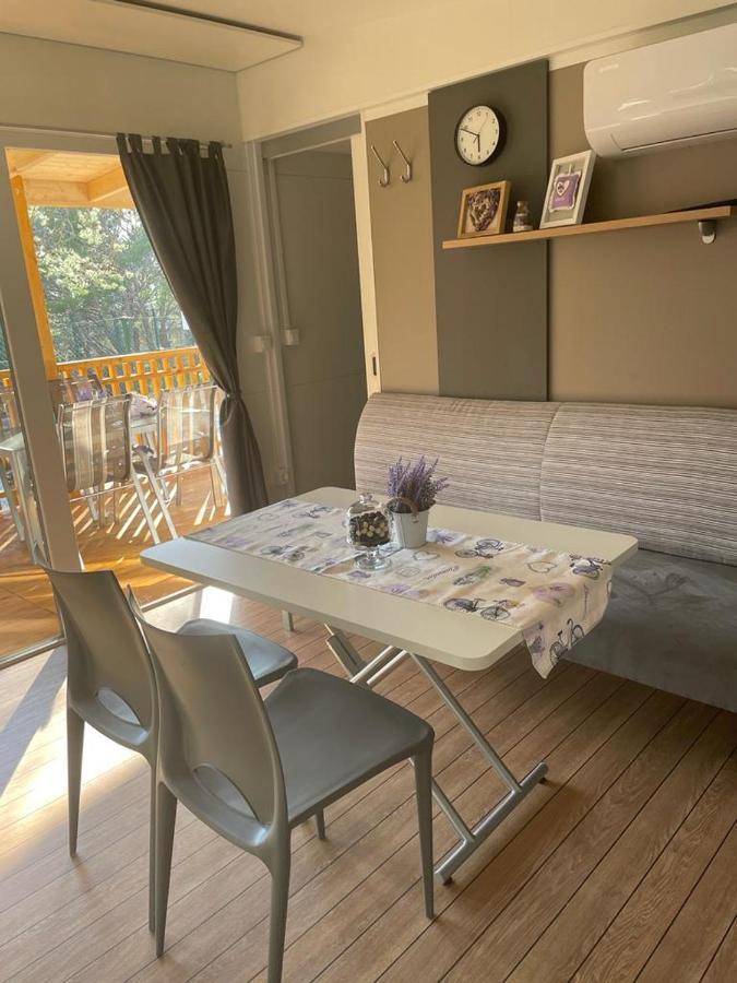 Mobile Homes Dololego - Drage Baška Voda Exterior foto